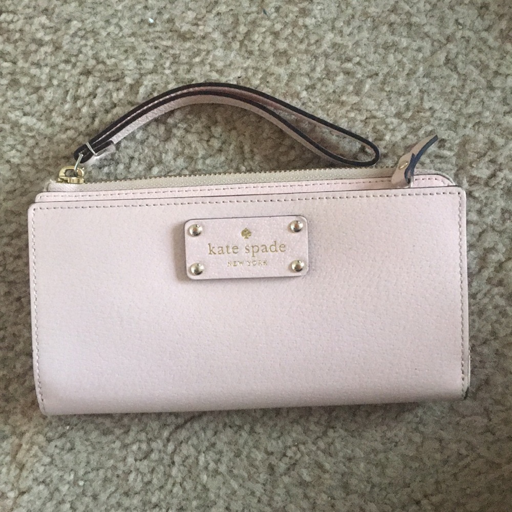 Pick Kate Spade wallet